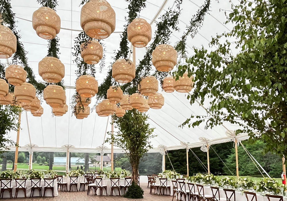 lantern lighting, tables and chairs